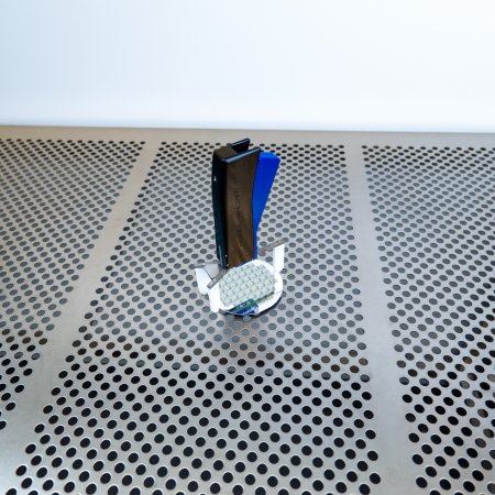 3-point mechanical wafer gripper (WHS-G3) 4" (100 mm) PTFE 3-point mechanical wafer gripper (WHS-G3) 4" (100 mm) PTFE